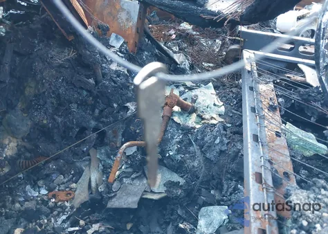 1996 GMC Sierra K3500 z USA, uszkodzony, nr VIN 1GTHK33J6TF013324